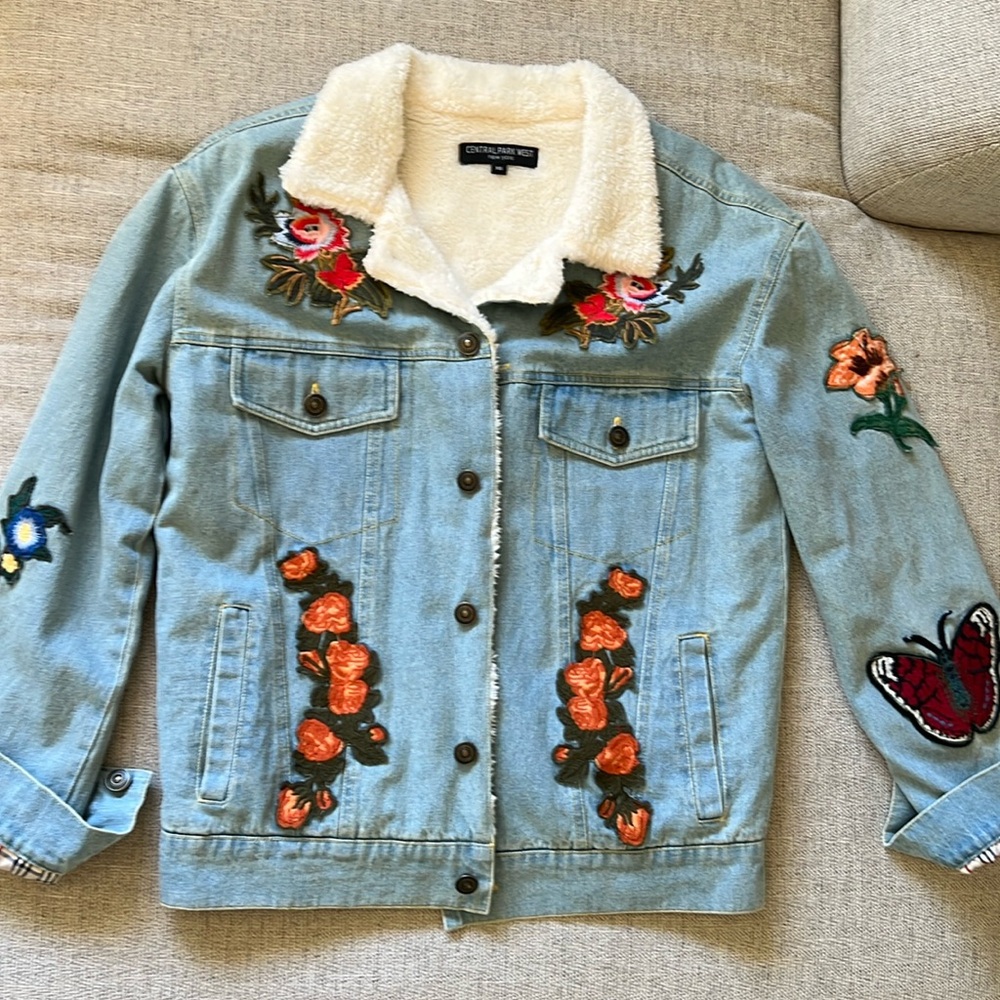 CENTRAL PARK WEST Sherpa lined, oversized embroidered denim jacket